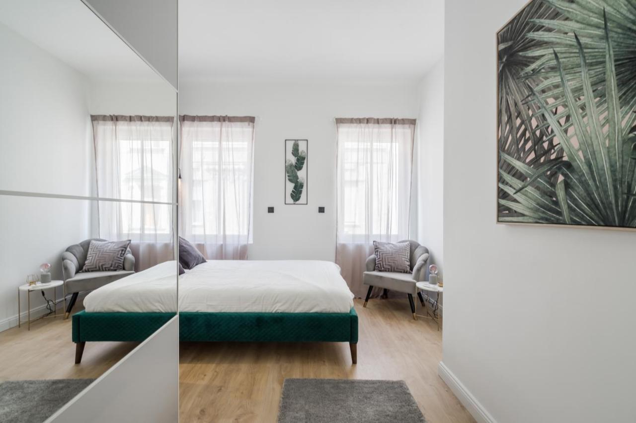 Tilia Luxury Apartment - 3 Bedrooms With Ac Budapeşte Dış mekan fotoğraf